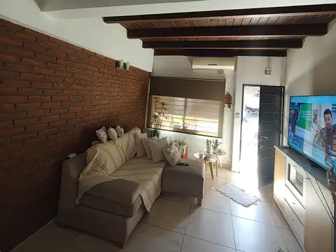 Duplex en venta en Luis Guillon