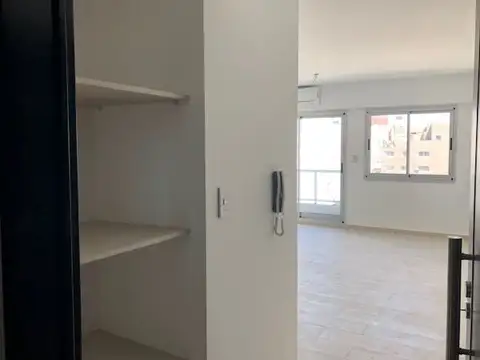 Departamento en Alquiler en Caballito, $ 670.000