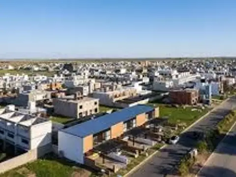 LOTE EN VENTA APTO DUPLEX 600M2 DOCTA AVENIDA