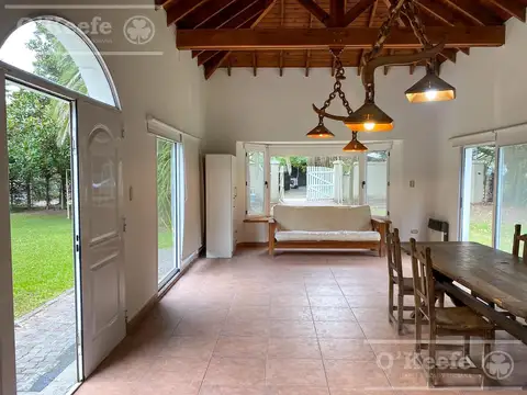 Casa en Alquiler al Oeste