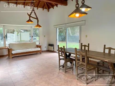 Alquiler monoambiente en terreno de 840m2 - Barrio El Carmencito