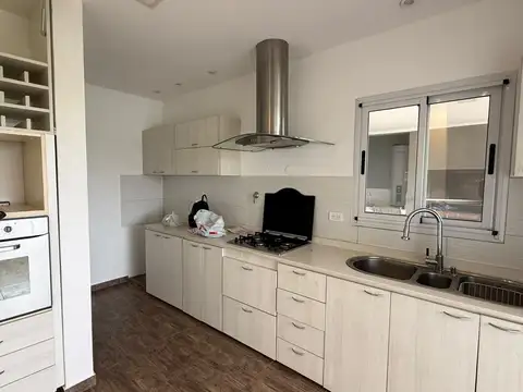 Casa en Alquiler en Luján, USD 1.000