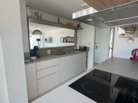 Departamento en Alquiler con 1 cocheras