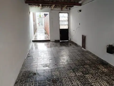 Casa en Alquiler en La Plata, $ 900.000