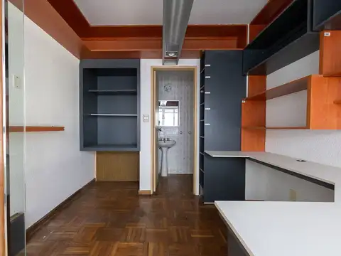 Oficina en Venta 42 años