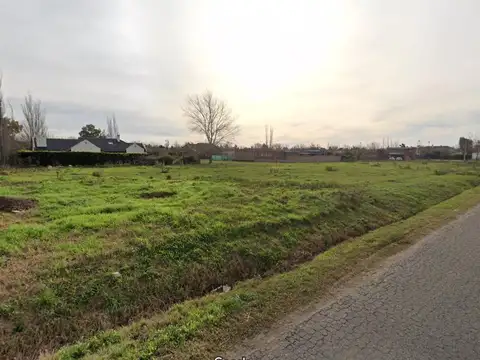 Terreno de 1200 m2 en Aldea Fisherton