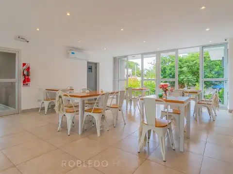 Hotel en Venta en San Lorenzo, USD 850.000