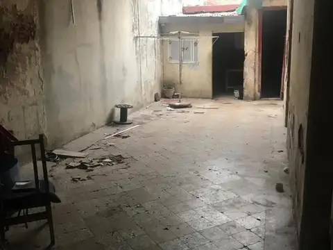 Depto Tipo Casa en Venta 50 años