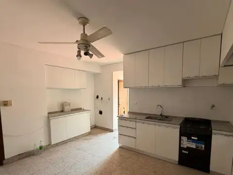 Avenida 12 De Octubre 1500