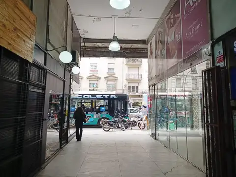 Local en Venta 30 años