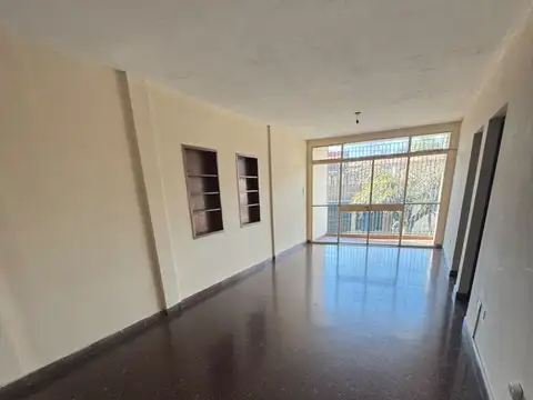 Departamento en Alquiler de 4 ambientes