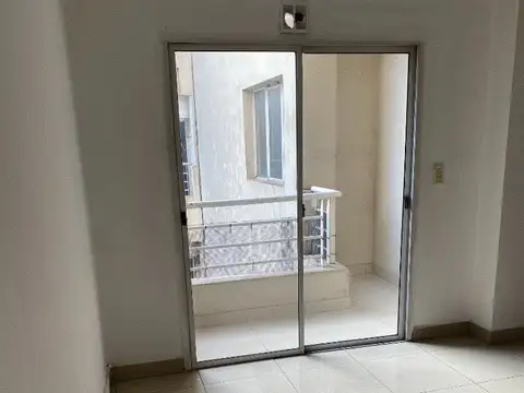 Mendoza 2700, Piso 2