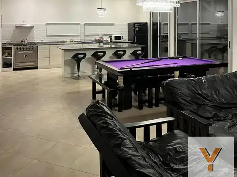 Casa en Venta en Costa Esmeralda, USD 320.000