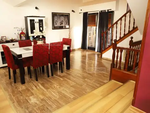 Casa - Venta - Argentina, Capital Federal - ECHEANDIA 4876
