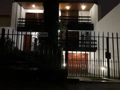 Casa en Venta en Villa Lugano, USD 255.000