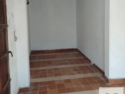 Local en Venta 50 años