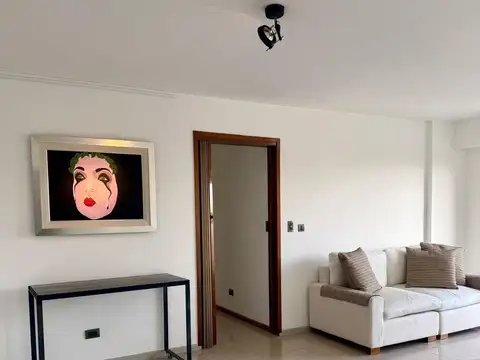 Departamento en Venta en Parque Chacabuco, USD 145.000