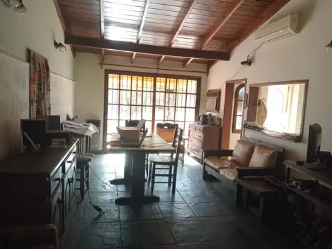 Casa en Alquiler de 4 dormitorios