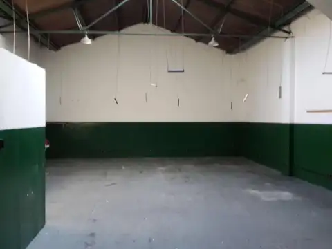 Galpon en Venta en Villa del Parque, USD 310.000