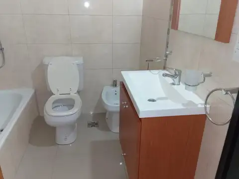Depto Tipo Casa 2 ambientes con 1 baño