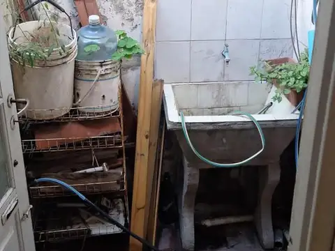 Depto Tipo Casa 3 ambientes con 1 baño