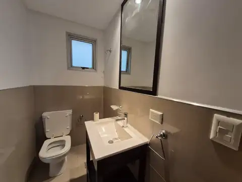 2 AMB FTE BCON ATERRAZADO - BAÑO Y TOILETTE - 48 m2