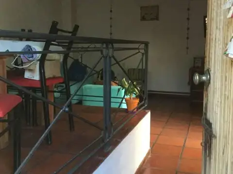 2 De Mayo 2900, Piso 1°