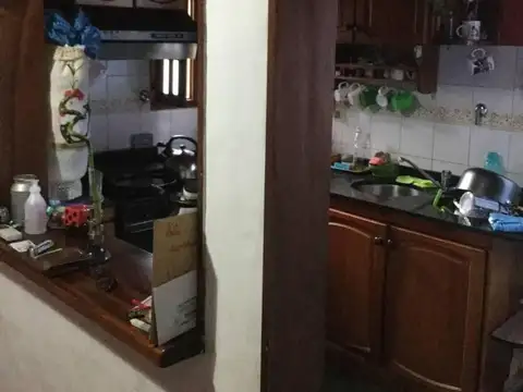 Depto Tipo Casa en Venta 40 años