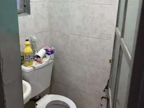 Chile 1300, Piso 0