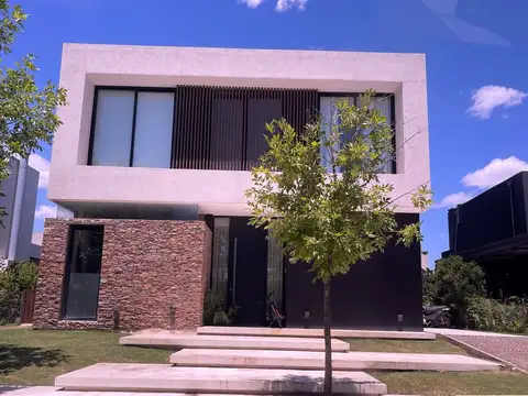 Casa  en Venta en Castaños, Nordelta, Tigre