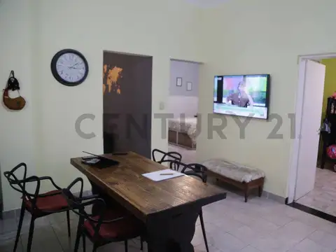 VENTA PH 3 AMBIENTES CON PATIO Y TERRAZA EN CASEROS