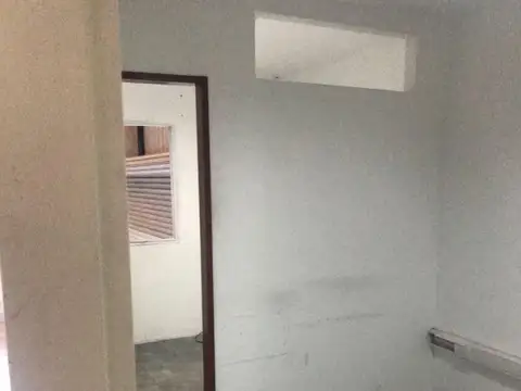 Galpon en Alquiler en Moreno, USD 3.375