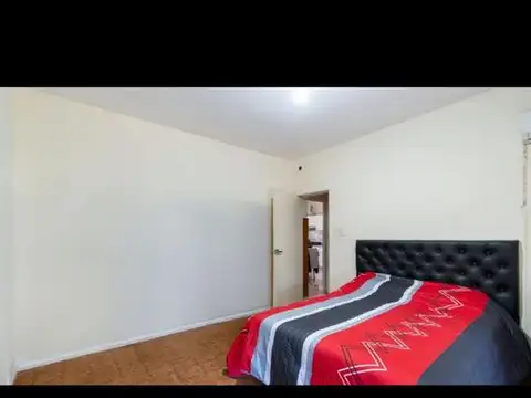 VENTA CASA EN PLANTA ALTA 2 DORMITORIOS