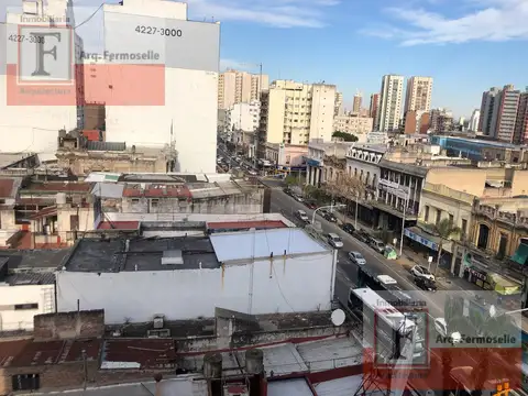 Chacabuco 24. Departamento 4 ambientes 2 baños. Avellaneda