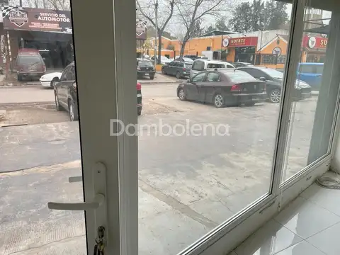 Local en Venta en Francisco Alvarez, USD 155.000