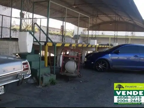 Galpon en Venta 30  mts Frente