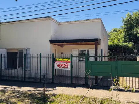 Casa Ramirez entre Paysandú y Lima