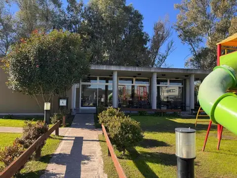 Venta de terreno en barrio Santa Emilia Pilar del este 450m2