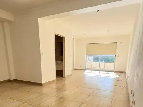 Avenida Lisandro De La Torre 900, Piso 2