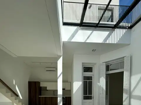 Depto Tipo Casa en Venta de 5 ambientes