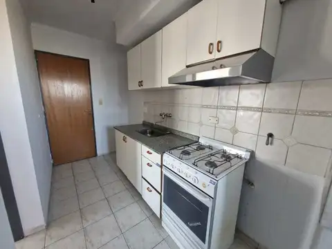 Departamento 5 ambientes con 1 baño