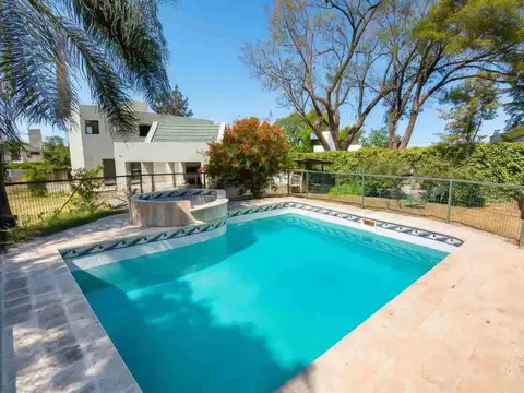 EN VENTA CASA VILLA ALLENDE GOLF A ESTRENAR!!!