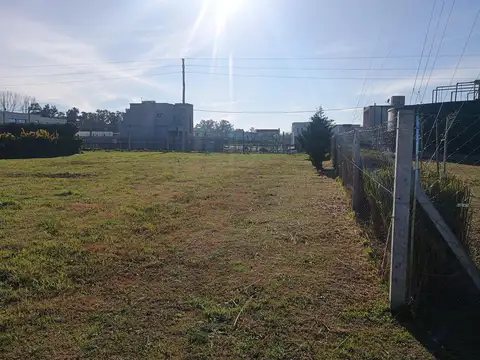 Terreno en Venta 32  mts Fondo