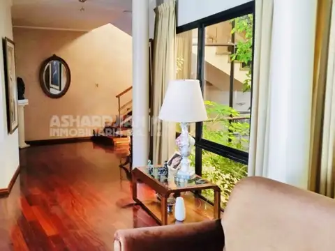 Casa en Venta de 5 dormitorios