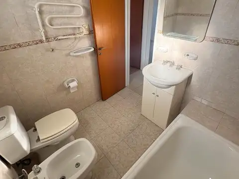 SEMIPISO 2 AMBIENTES 57 M2 EXCELENTE DISPOSICION!