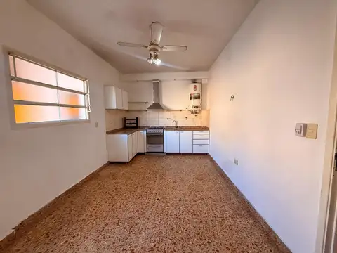 Casa en Alquiler 50 años