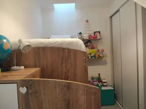 Depto Tipo Casa en Venta 50 años