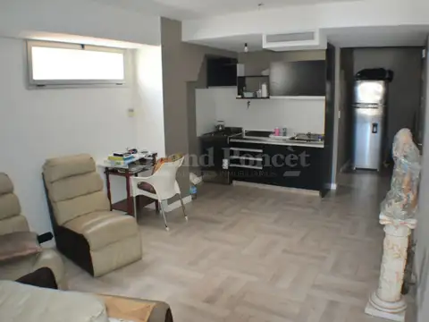 Departamento 3 Ambientes con Balcón