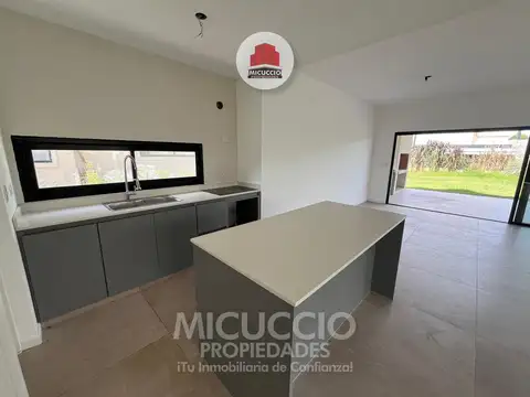 Casa en venta, Barrio Araucarias (UF N°140), Puertos del Lago