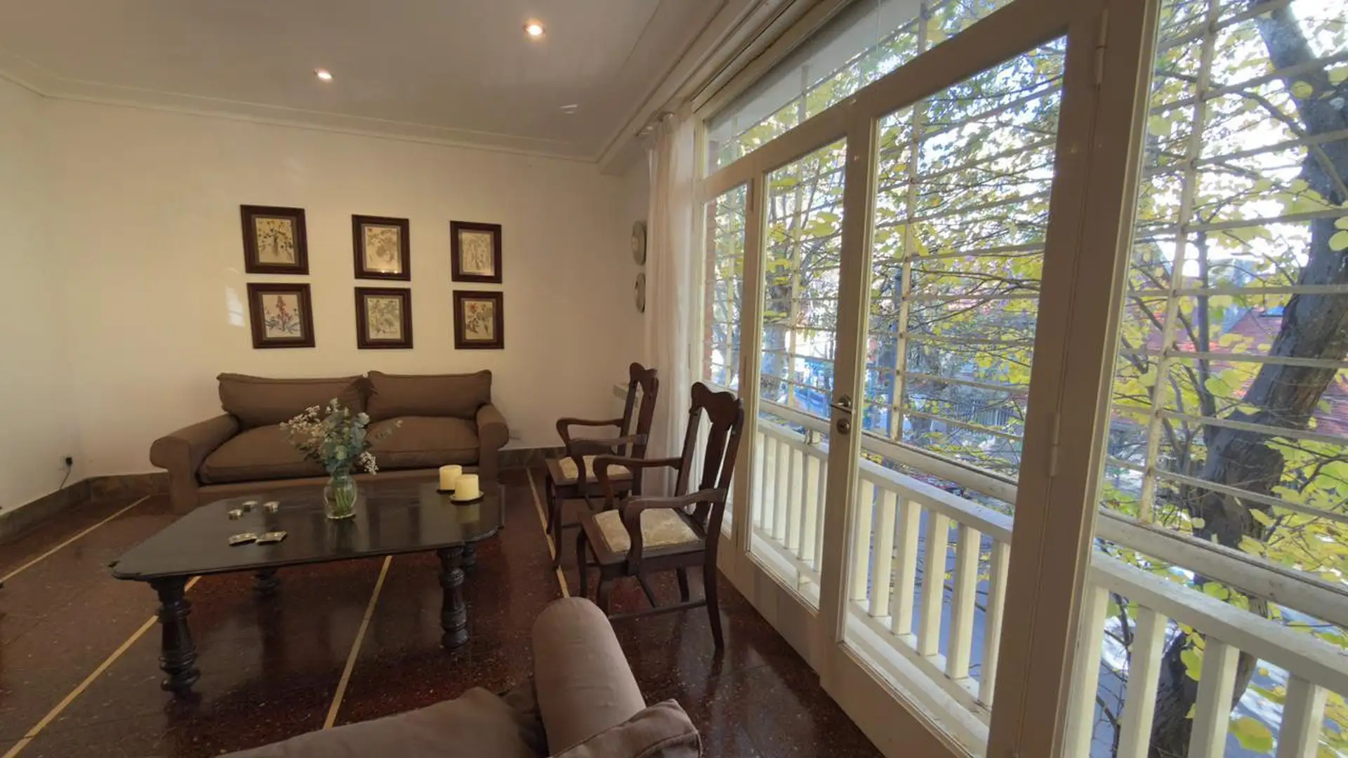 Depto 5 amb, 163m² con balcón terraza — Plaza Mitre